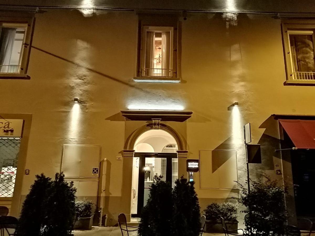 Palazzo 42 - Boutique Hotel & Suites Пистоя Екстериор снимка
